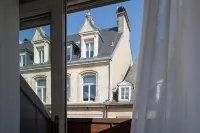 Guillaume Suites