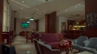 Au-thopia hotel - Condos