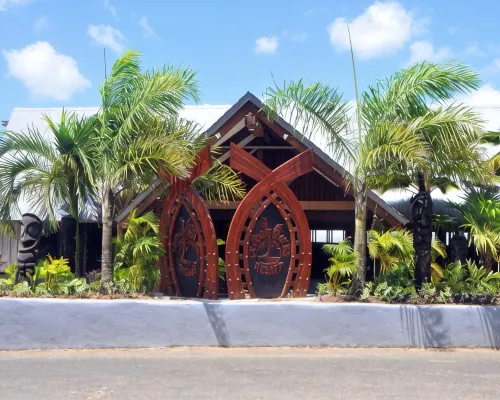 Coconut Palms Resort & Diamond Casino Hotels in Efate