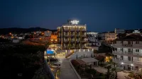 Sunlight Hotel - Beach