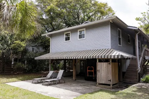 Welcome to Rainbow at Folly House – Your Beachside Retreat Near Charleston! - 3-Star