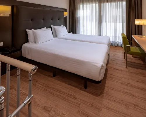Apartamentos Playa de Castelldefels カステルデフェルスのホテル