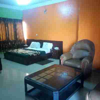 Sylvia's Place Rooms