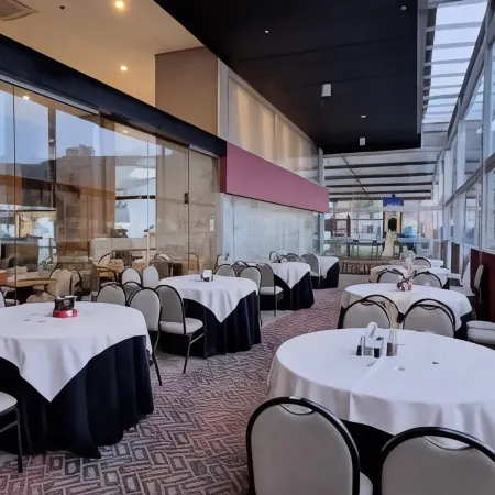 Trade Hotel