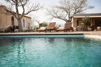 Solitaire Roadhouse - Pools