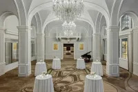 Omni Severin Hotel
