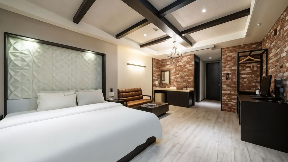 Elga Hotel