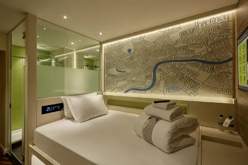 Premier Inn Koeln City Centre - 3성급