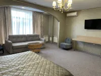 Safari Hotel -  อินน์