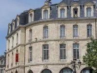 Hôtel Bordeaux Clémenceau by Happyculture Hotels near CIVB