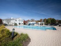 The Colonies at Williamsburg - Pools