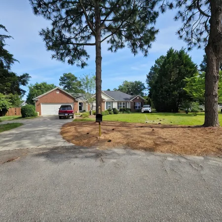 Sam's Place.  Updated Listing!  Relax in the Hot Tub after a Day of Golf!