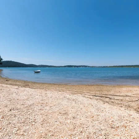 Apartment Medulin, 200 m from the sea, 600 m from the sandy beach
