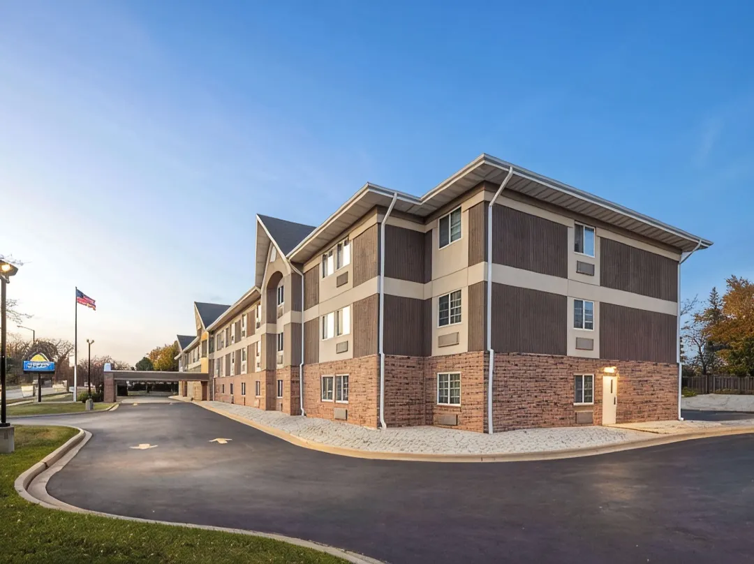 Suburban Extended Stay Hotel - Green Bay, WI