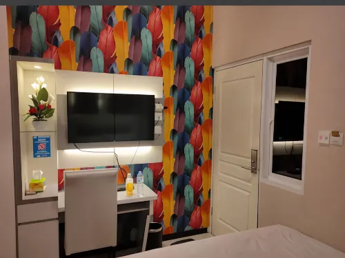Oval Guest House - Homestays
