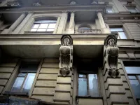 Old Flat Na Zhukovskogo Living Quarters - Хостел