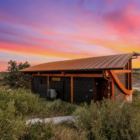 Pedernales River Guesthouses - PONDER