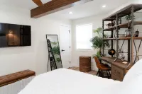 Belmont Shore BH - Unit A - 방갈로