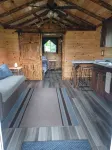 Charming Amish-Built Log Cabin in Utica, PA - Homestays