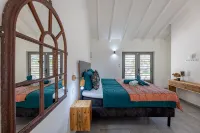 *PRACHING* The Luxury 8 person Villa Vista Lena in the neighborhood of Jan Thiel. See x1f3a5;! - 4-Sterne