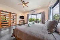 Casa Camacho - 3BR 3.5BA Modern Caribbean Villa on Isla Mujeres - Villas