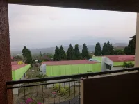 Amanda Hills Bandungan - Mountain view