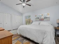 Inviting 2Br Half-Plex-Equipped Kitchen & Garage Hotels in Keizer