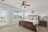 Beautiful Pointe West Beach House w/Great Sunsets, Beach, Bay Views & Pet Ok - Infinity Pools