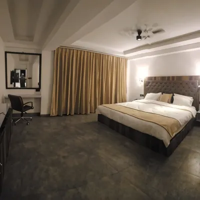 Blue Angel Annexe Hotels near Laitlum Canyons