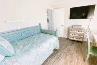 Paradise Sands 5bed/3 bath+home office Sleeps 13 - 4-Star