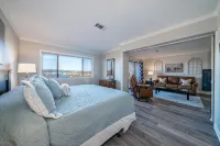 South Shore 1 Bdrm! Gameroom! MiniGolf, 2 Pools, Pickleball, Tennis, Etc! - 4-Star