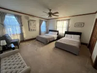 Cheerful 4 Bedroom home close to the waters edge. - 4-Star