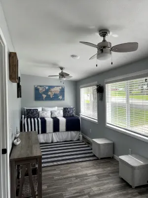 Cozy Cabin at Villager Resort on Lake Cumberland KY - 샬레 호텔