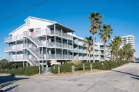 Gulf Beach Views! Beach Front Orange Beach Location! - Private Pools