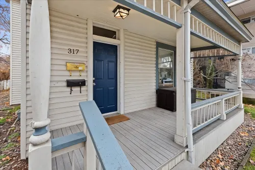 Charming 1Br Near UM & Downtown-Mid-Term Stays Welcome - Apartments