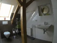 Haus Hannemann, enjoy Rügen in peace and quiet, good location for cycling tours, pets possible - Wifi