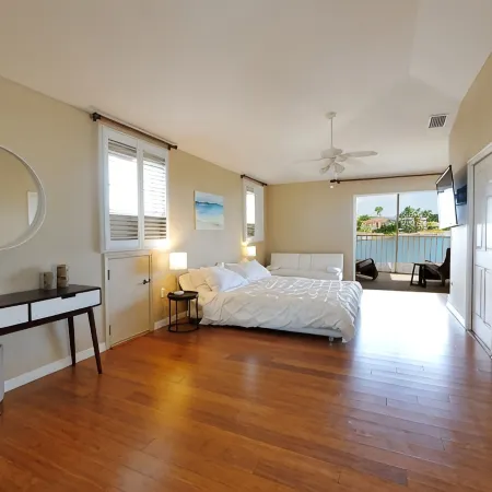 Seascape - WHOLE HOUSE 360 water views, pool, gulf Hotels in Hernando Beach