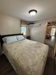 "Christine's Cabin" Great Place to Stay for Wine Trail Events - 3-Star