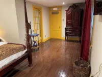 Step back in time and experience the elegance of Victorian era. - Wifi