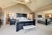 Lake Front Home w/ Hot Tub, Fire pit, yard, walk to Wisp Resort,Tubing Hill View - 4つ星