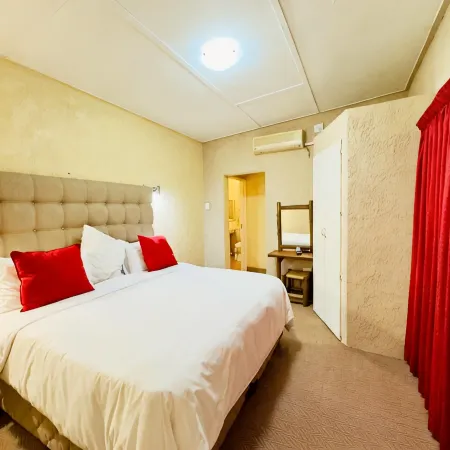 Busa House Self Catering guest house