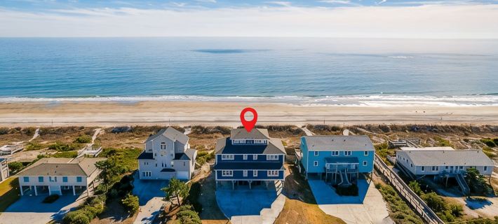 Oceanfront stunner in Emerald Isle Hotels in Emerald Isle