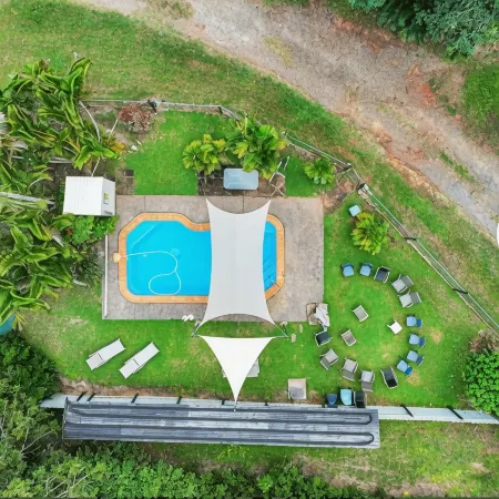 Elysium Retreat & Stays