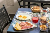 L'Essenza Hotel - breakfast