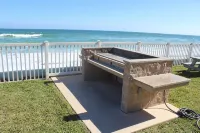 Direct Oceanfront Corner Condo-10 ft to Beach- Fabulous Views -Heated Pool - 4-Star