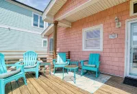 Changes in Latitude 6 Bedroom Home by RedAwning - Pet friendly