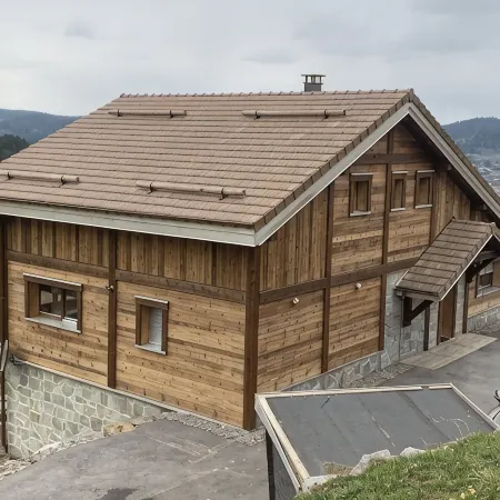 Seasonal Rental Self-Contained Apartment in Chalet with View of the Lake and Gerardmer