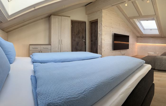 Geräumige, neu Gebaute Maisonette-wohnung, 85qm, mit Vielen Annehmlichkeiten