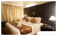 Hotel Pacific Balikpapan - موقف سيارات