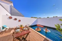 Villa Ay - สระว่ายน้ำส่วนตัว
